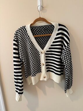 Black and White Checkerboard Stripe V-Neck Button Cardigan Sweater
